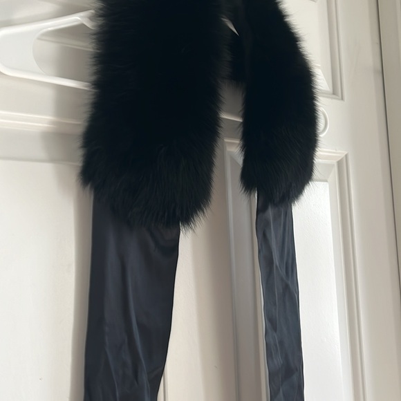 Cache black faux fur collar neck scarf for jacket or sweater, never worn - Picture 3 of 6